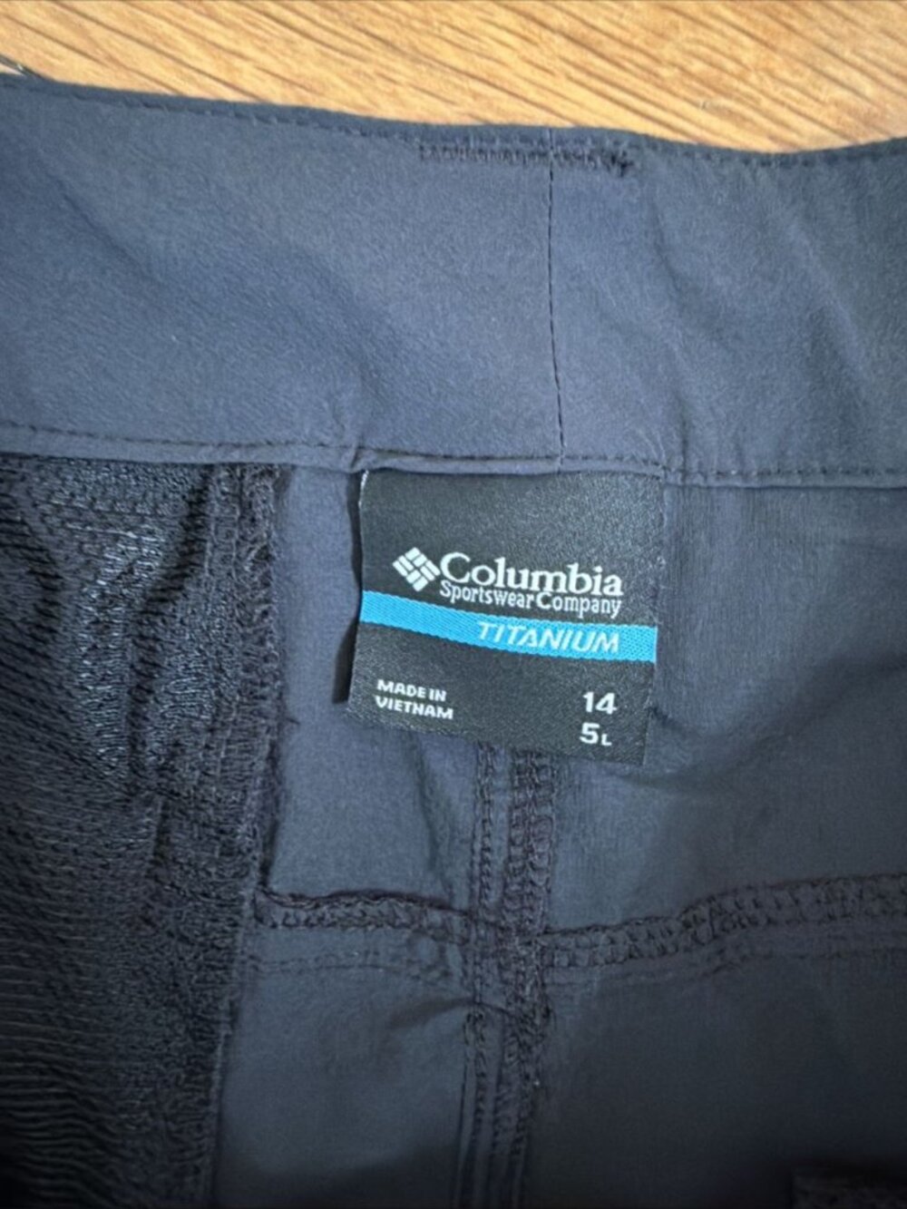 Columbia Summit Valley Shorts II Titanium Women's Black Stretch Pockets 14(P3) - Picture 3 of 7